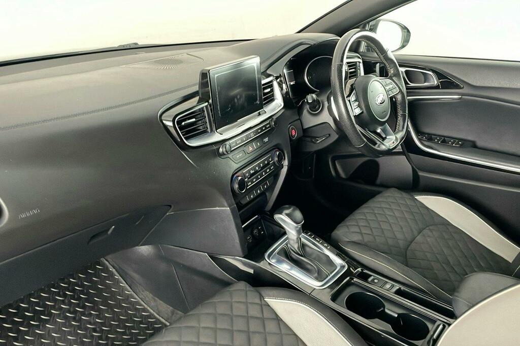 Kia Proceed 1.6 T-gdi Gt Shooting Brake Dct Euro 6 Black #22