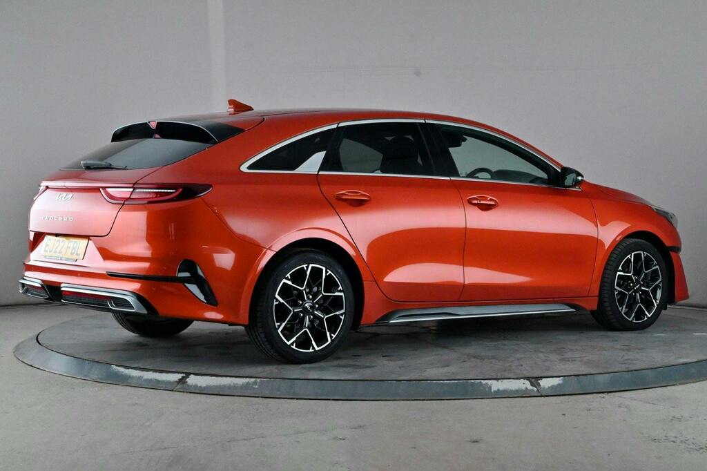 Kia Proceed 1.5 T Gdi Gt Line Shooting Brake Orange #5
