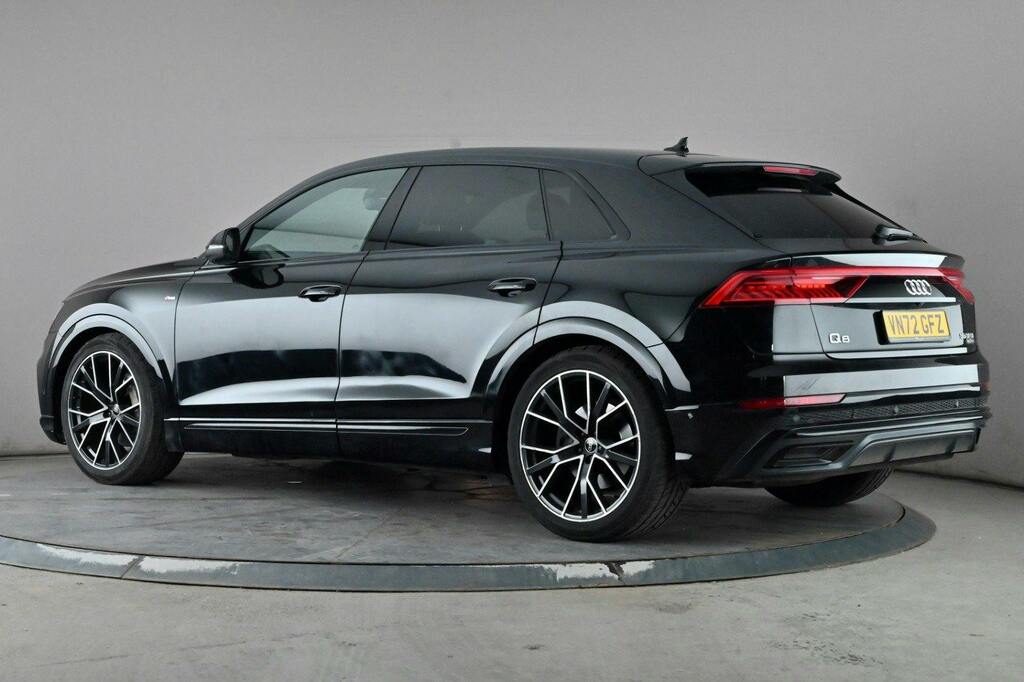 Audi Q8 3.0 Tfsi V6 55 Black Edition Suv Tiptro Black #4