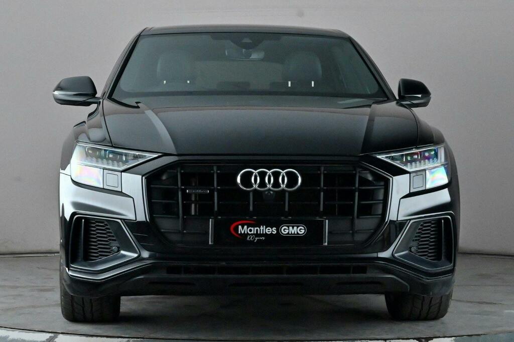 Audi Q8 3.0 Tfsi V6 55 Black Edition Suv Tiptro Black #2