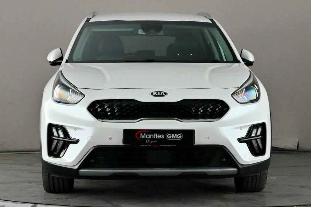 Kia Niro 1.6 Gdi 3 Suv Hybrid Dct Ss LV70KSK White #2