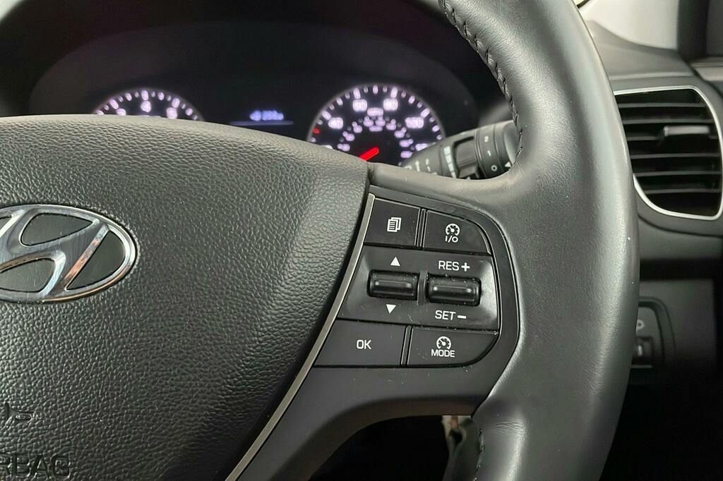 Hyundai I20 1.0T Gdi 48V Mhd Se Connect Red #15