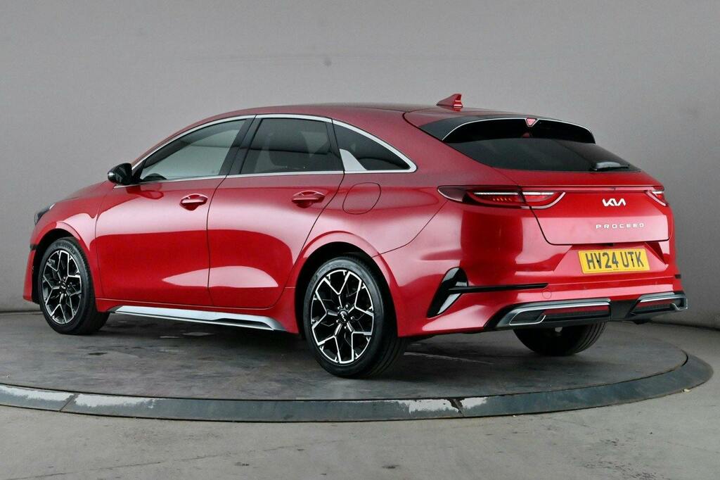 Kia Proceed 1.5 T Gdi Gt Line Shooting Brake Red #4