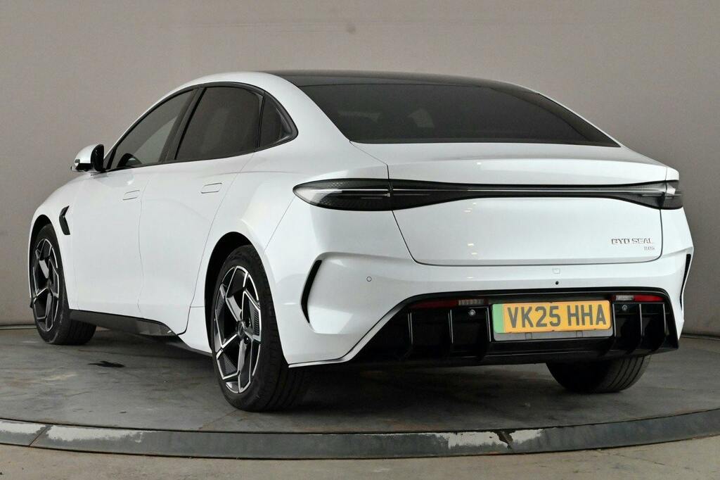 Byd Seal 82.5Kwh Excellence Saloon Awd White #5