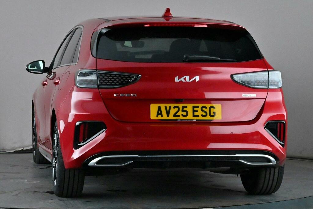 Kia Ceed 1.5 T Gdi Gt Line Hatchback Dct Ss AV25ESG Red #5
