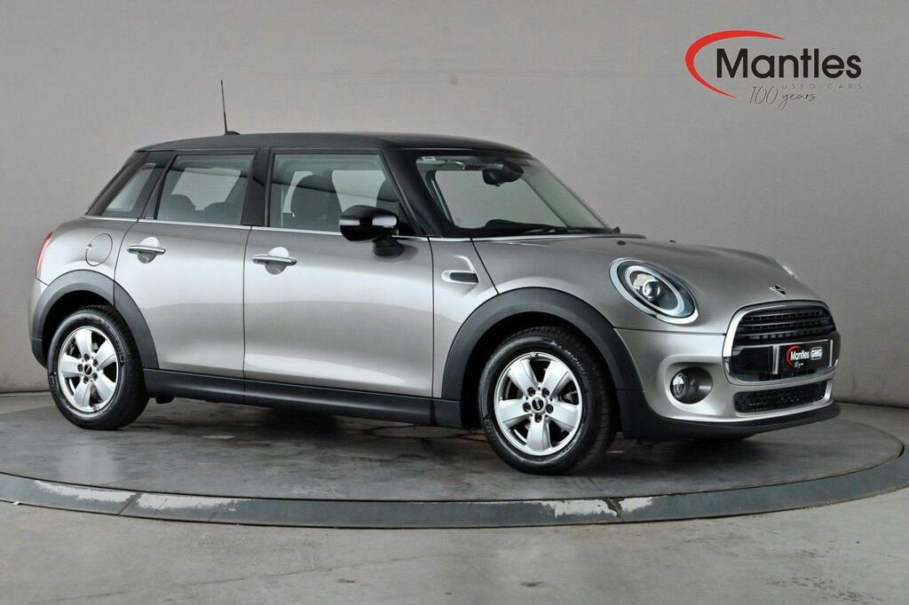 Mini Hatch 1.5 Cooper Classic Hatchback S Silver
