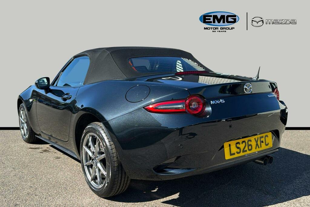 Mazda MX-5 1.5 Skyactiv G Exclusive Line Roadster Black #4
