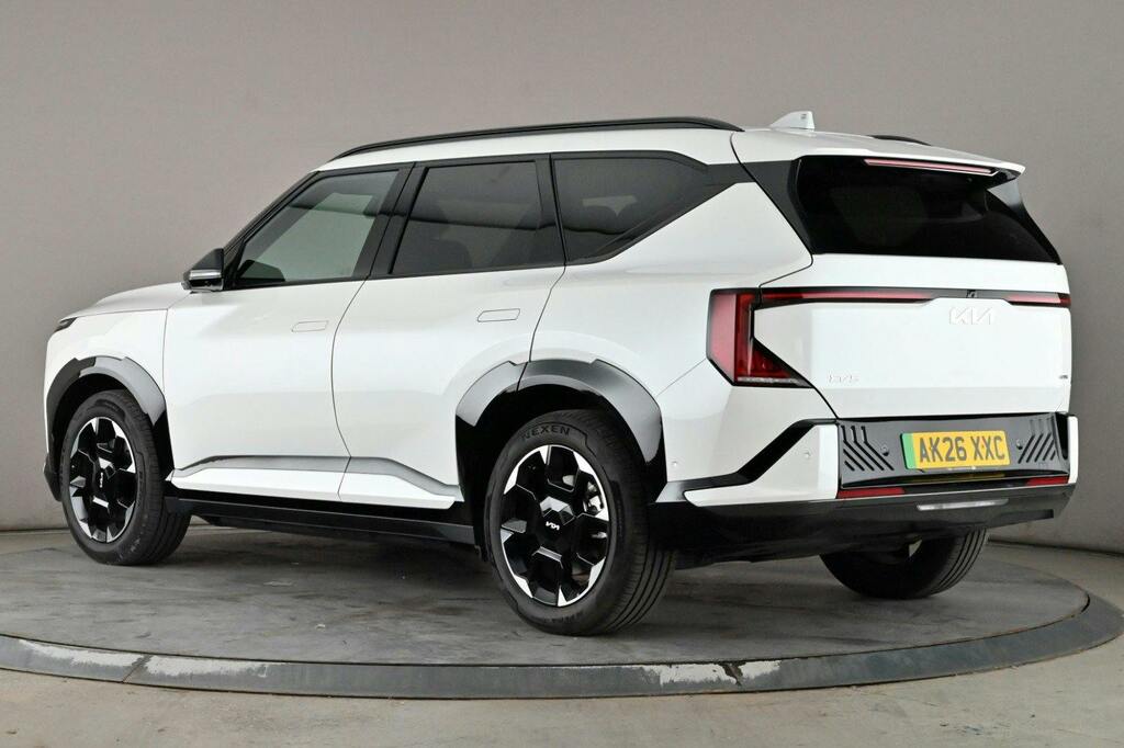 Kia 81.4Kwh Gt Line S Suv AK26XXC White #4