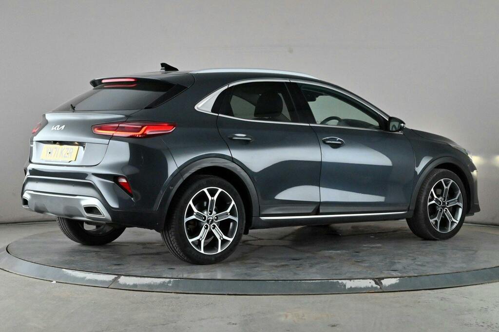 Kia Xceed 1.5 T Gdi 4 Suv Dct Ss Grey #6