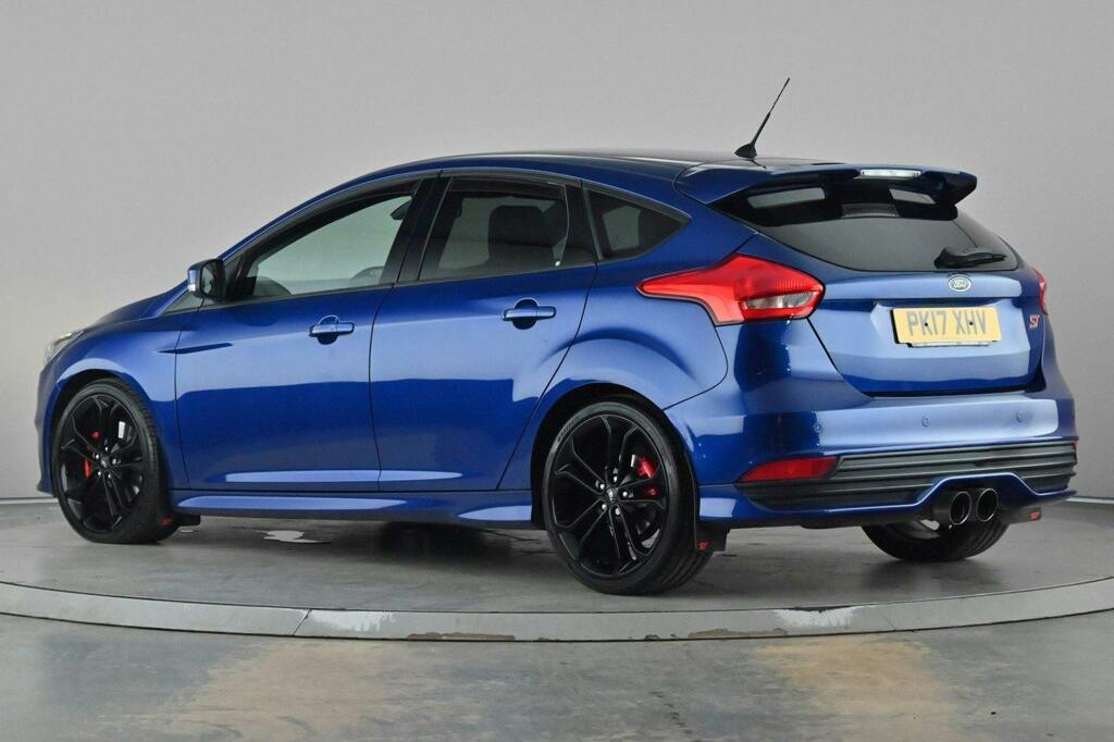 Ford Focus 2.0T Ecoboost St 3 Hatchback S PK17XHV Blue #3