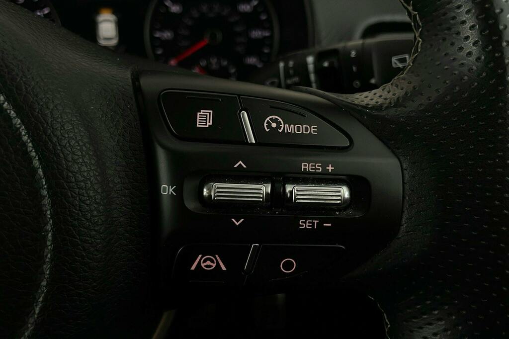 Kia Stonic Shadow Blue #15