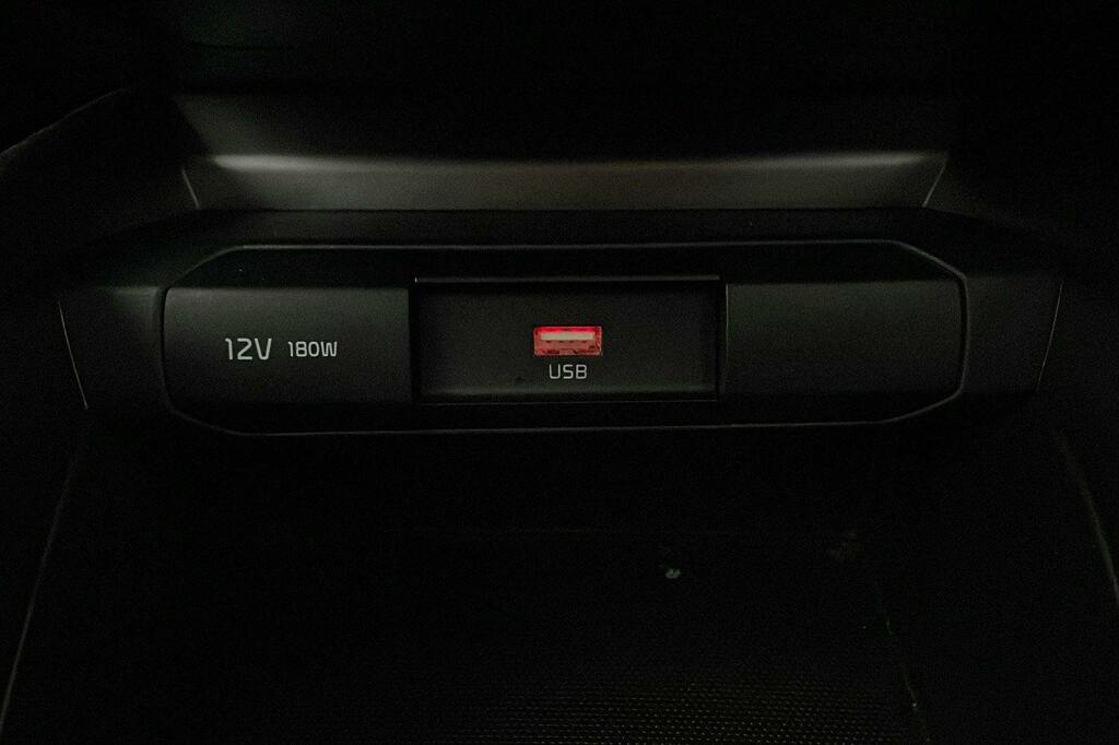 Kia Stonic Shadow Blue #19