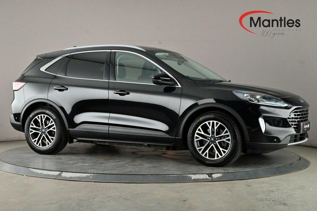 Ford Kuga 2.5 Ecoboost Duratec 14.4Kwh Titanium First Editio Black