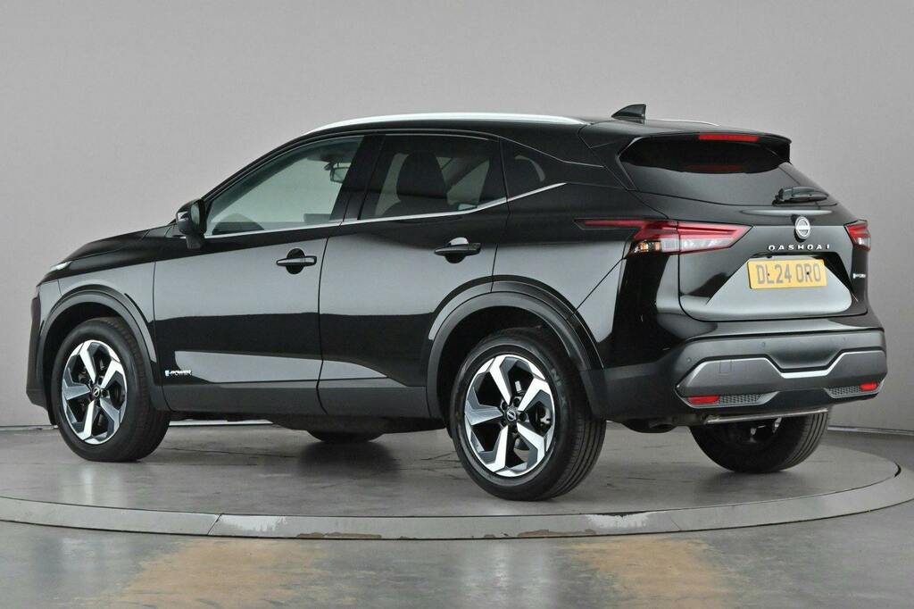 Nissan Qashqai 1.5 H E Power N Connecta Suv Hybrid Aut DL24ORO Black #4