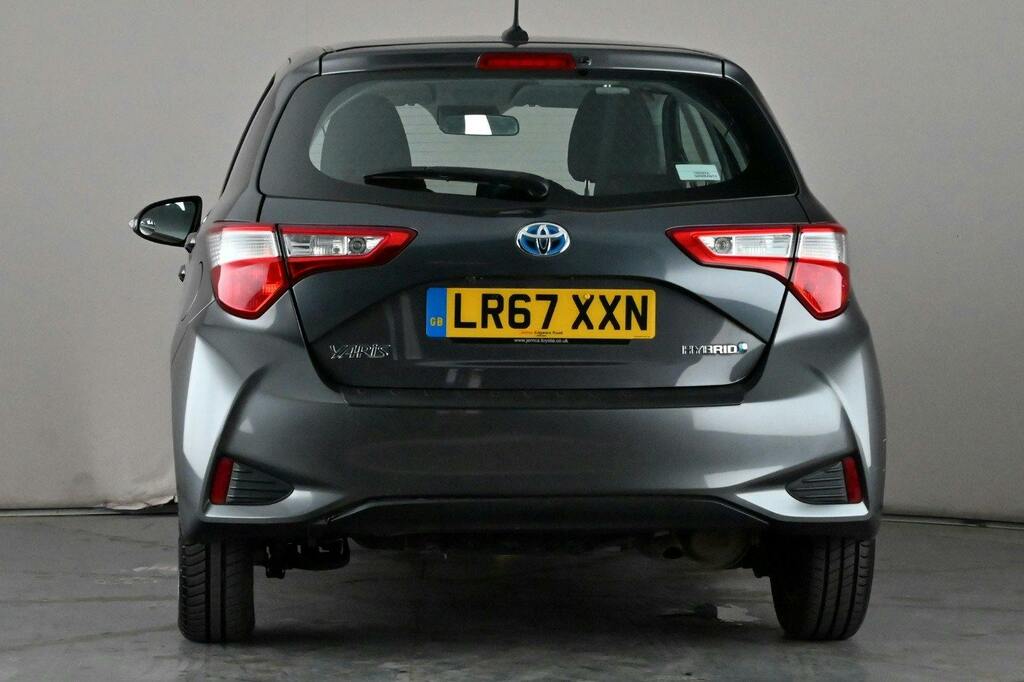 Toyota Yaris 1.5 Vvt H Icon Hatchback Hybrid E Cvt Grey #5