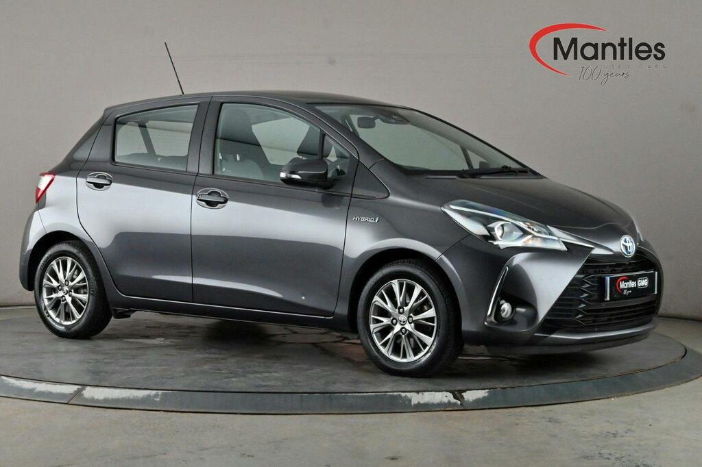 Toyota Yaris 1.5 Vvt H Icon Hatchback Hybrid E Cvt Grey