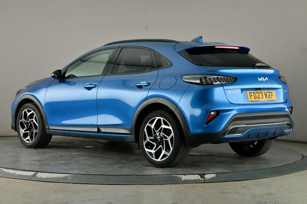 Kia Xceed 1.5 T Gdi Gt Line Suv Ss Blue #4