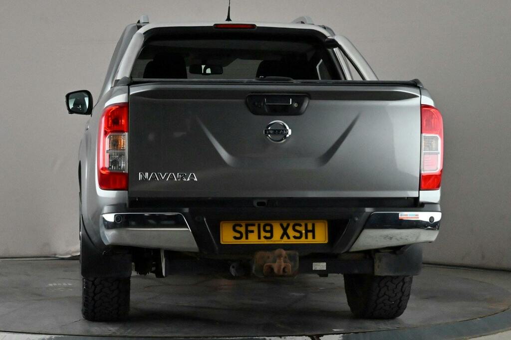 Nissan Navara 2.3 Dci Tekna Pickup Double Cab 4W SF19XSH Grey #5
