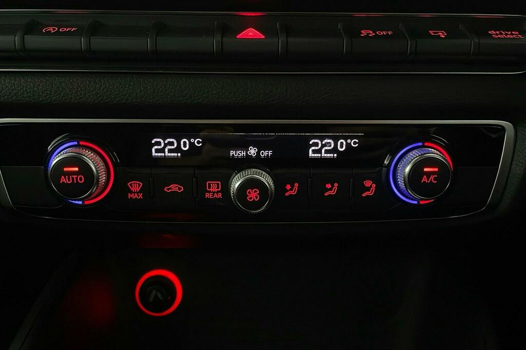 Audi A3 2.5 Rs3 Sportback Quattro Black #13