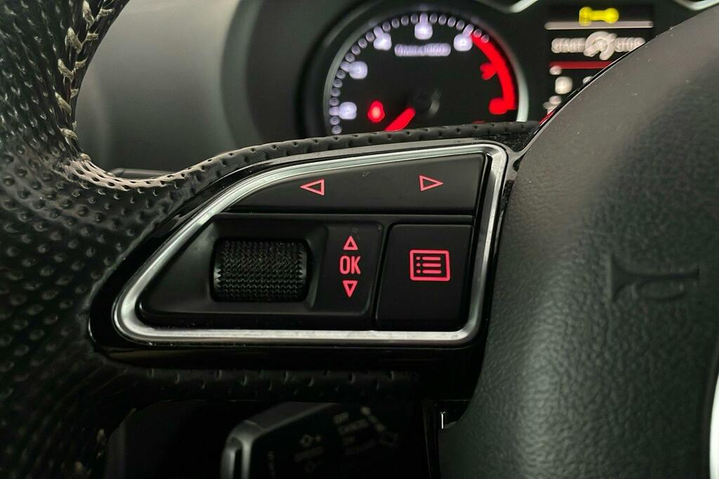 Audi A3 2.5 Rs3 Sportback Quattro Black #14