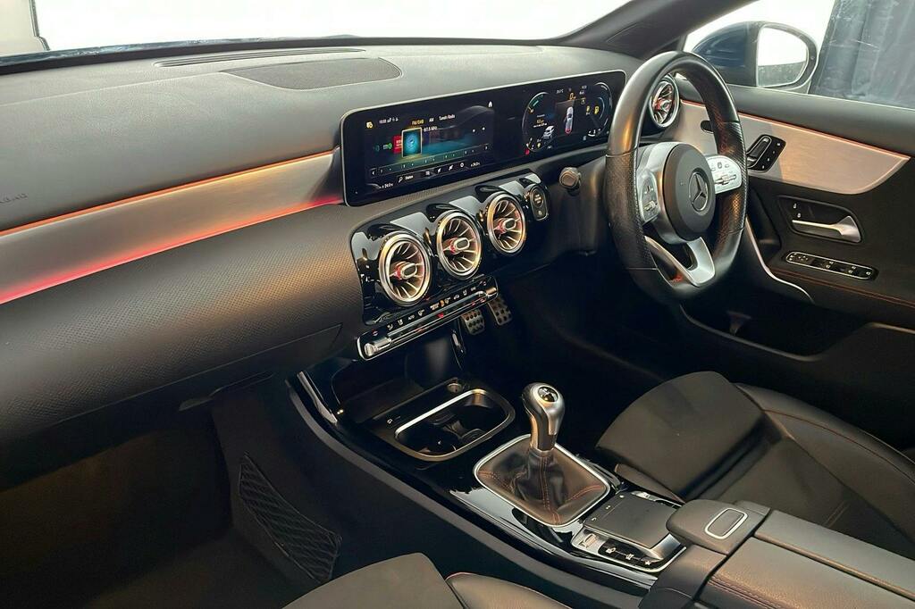 Mercedes-Benz A Class 1.3 A200 Amg Line Premium Plus Hatchback Pet FG69MXJ Blue #2