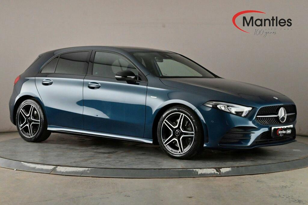 Mercedes-Benz A Class 2.0 A250 Amg Line Edition Executive Hatchback Blue