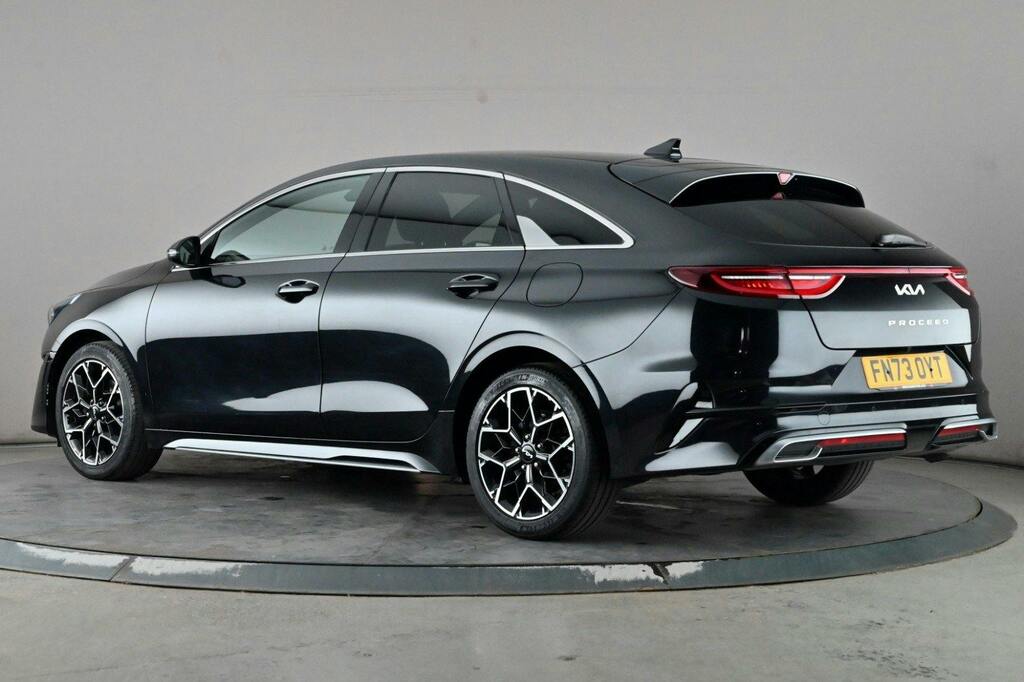 Kia Proceed 1.5 T Gdi Gt Line Shooting Brake FN73OYT Black #4