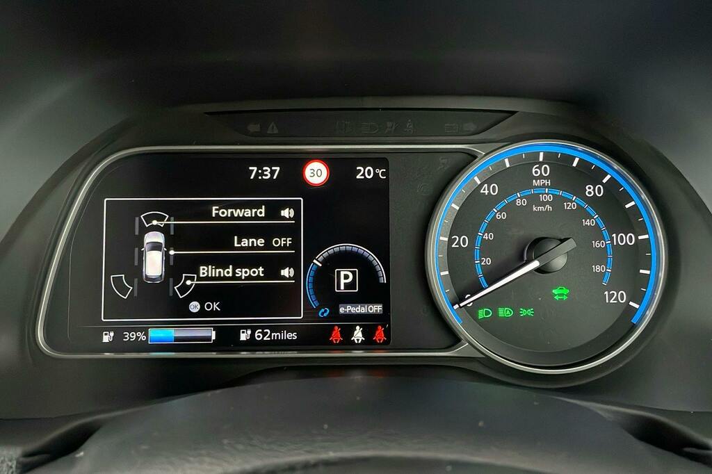 Nissan Leaf Hatchback 39Kwh Tekna 202424 Blue #11