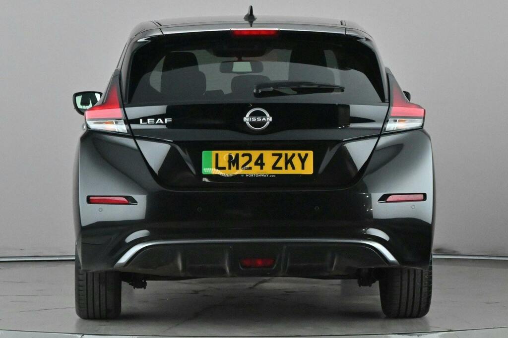 Nissan Leaf Hatchback 39Kwh Tekna 202424 Blue #5