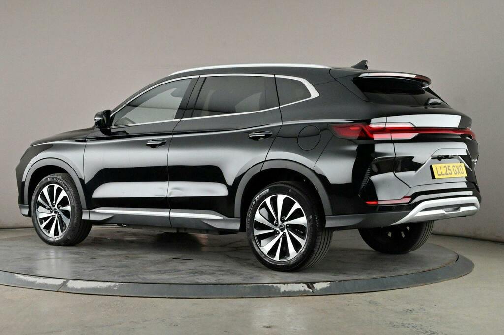 Byd Seal U 1.5 26.6Kwh Comfort Suv Plug In Hybrid Black #4