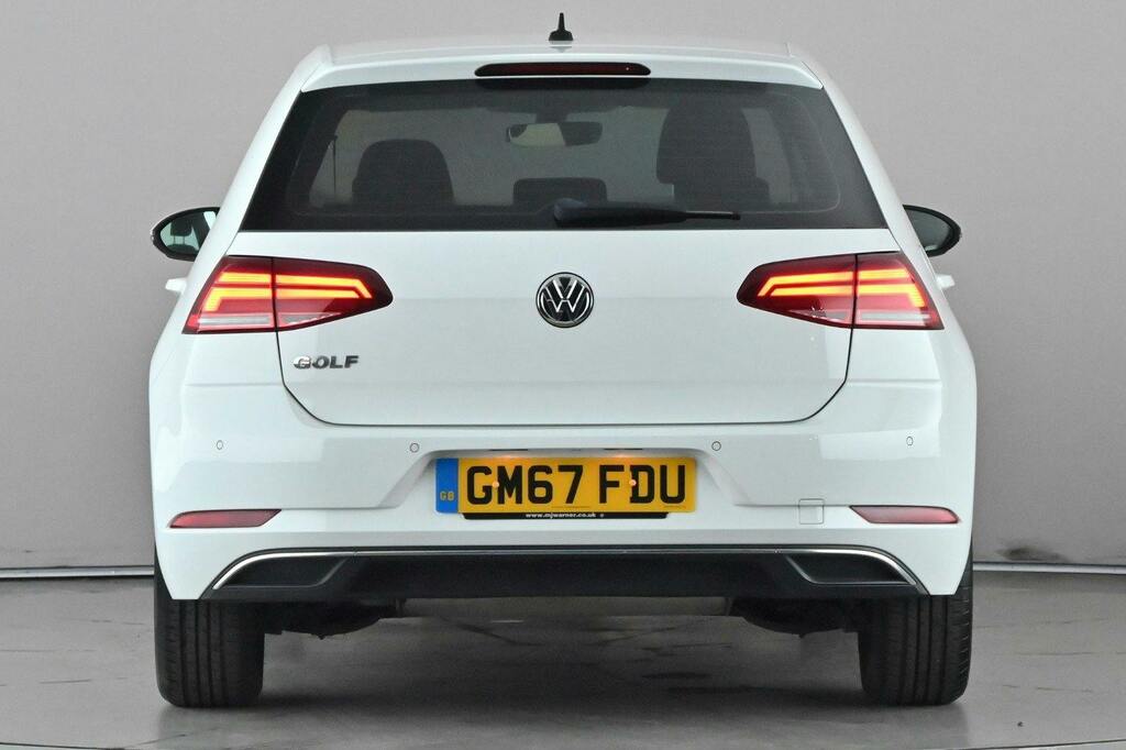 Volkswagen Golf 1.0 Tsi Se Nav Hatchback Ss White #5