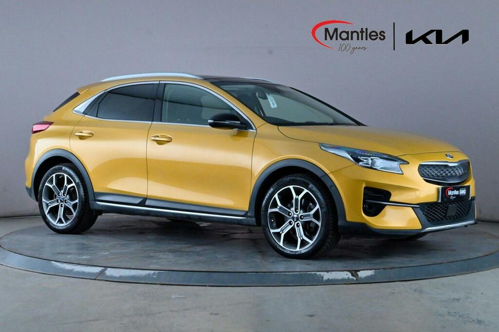 Kia Xceed 1.6 Gdi 8.9Kwh First Edition Suv Plug I Yellow