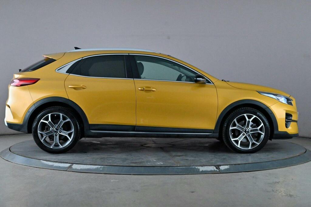 Kia Xceed 1.6 Gdi 8.9Kwh First Edition Suv Plug I Yellow #3