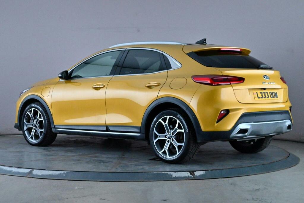 Kia Xceed 1.6 Gdi 8.9Kwh First Edition Suv Plug I Yellow #4