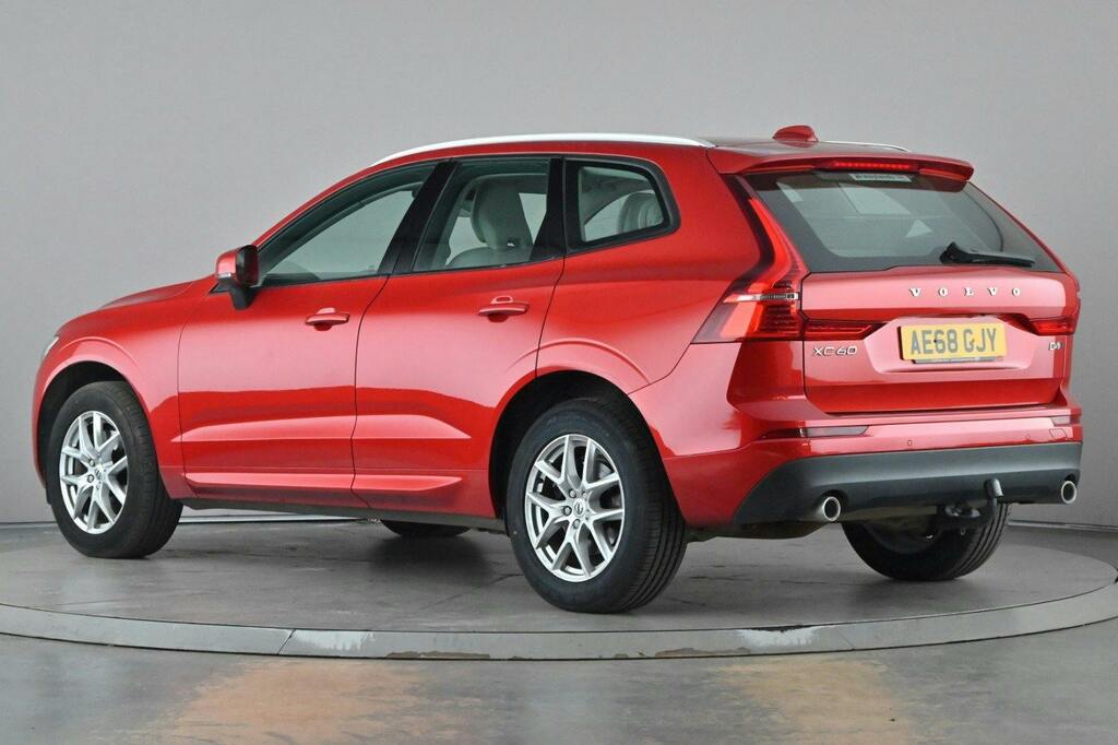 Volvo XC60 2.0 D4 Momentum Suv Awd Ss AE68GJY Red #4