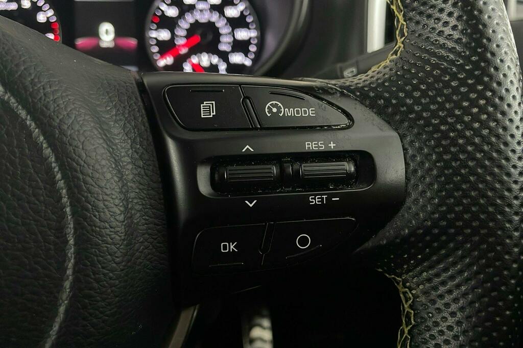 Kia Picanto 1.0 Gt-line 4 Seats White #15