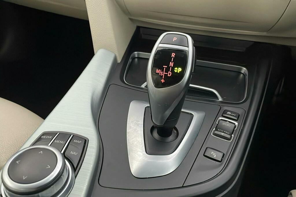 BMW 3 Series Gran Turismo Se Silver #14