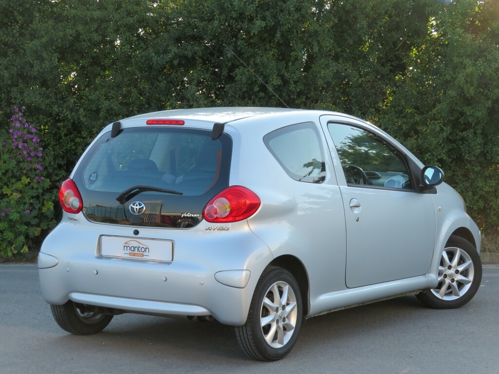 Toyota Aygo Hatchback 2005 - 2012 30K Silver #5
