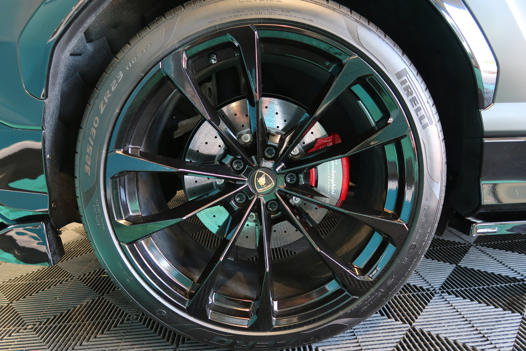Lamborghini Urus 4.0T Fsi V8 S Suv Euro 6 657Ps Black