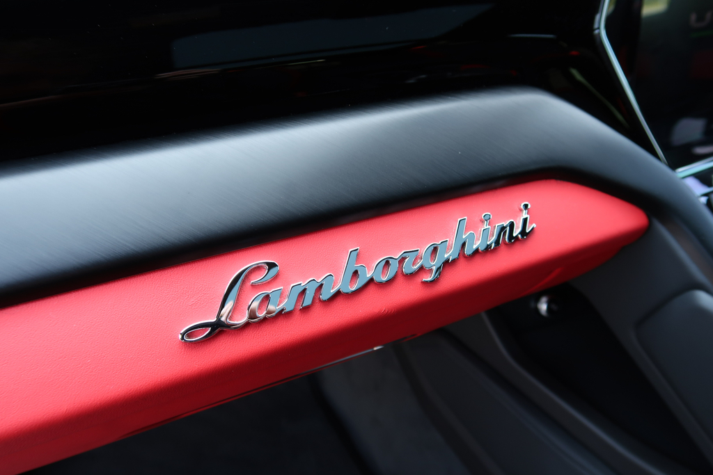 Lamborghini Urus Se #11