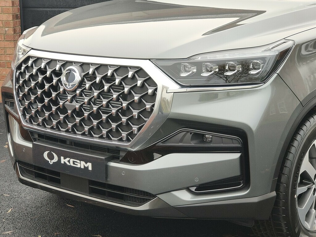SsangYong Rexton K30 Grey #5