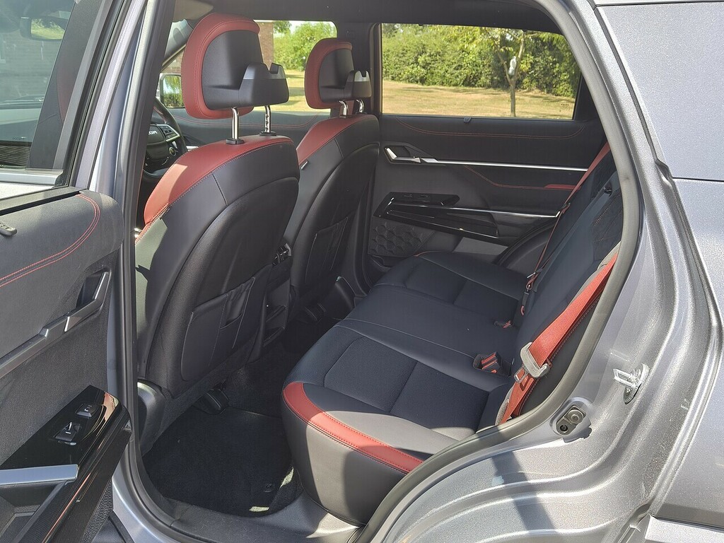 SsangYong Actyon K50 White #15