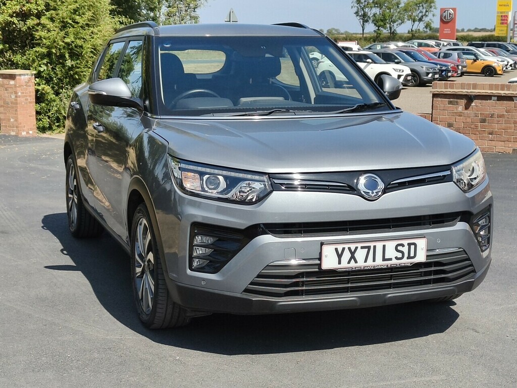 SsangYong Tivoli Ultimate Grey #5