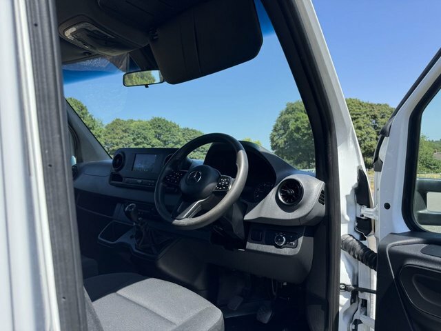 Mercedes-Benz Sprinter 314 Cdi 141 Bhp White #9