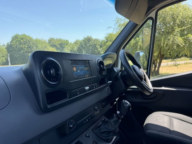 Mercedes-Benz Sprinter 314 Cdi 141 Bhp White #14