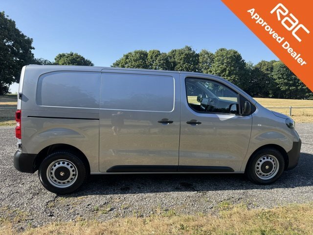 Vauxhall Vivaro 1.5 Turbo D 2900 Prime Panel Van 6Dr Grey #4