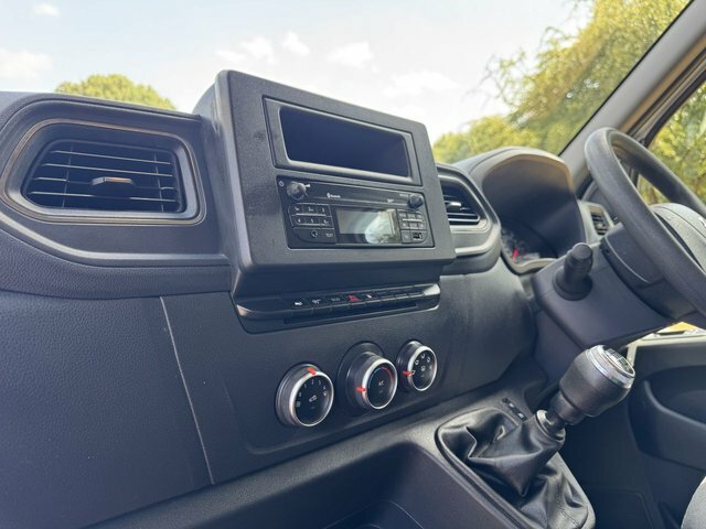 Nissan NV400 Dci 150 Tekna Black #14