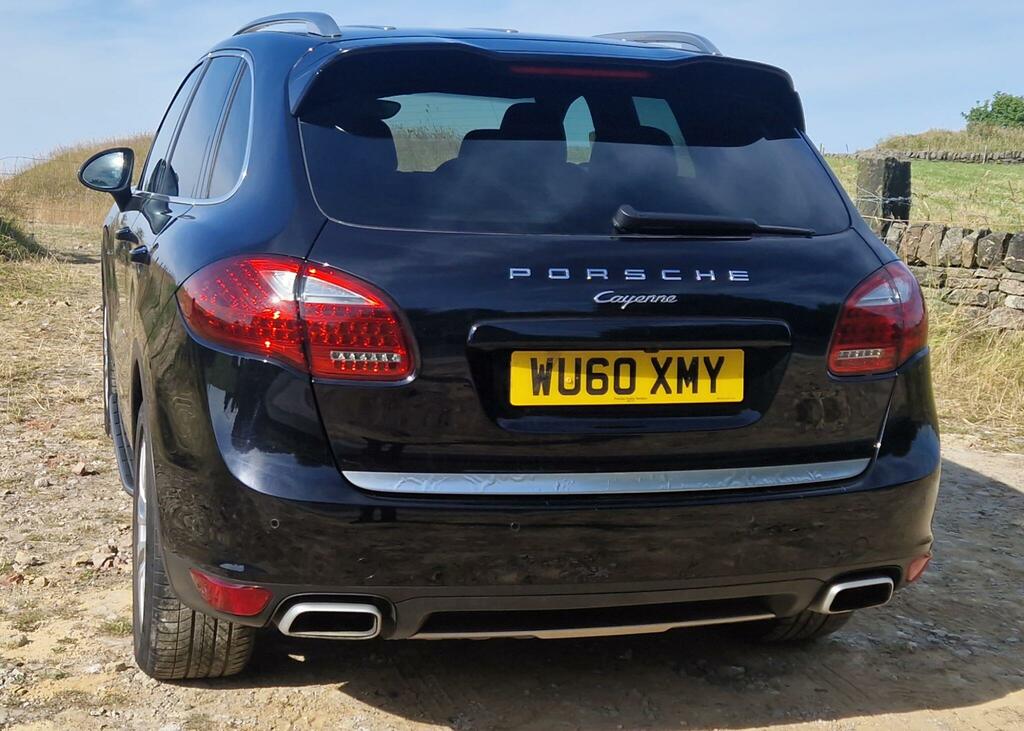 Porsche Cayenne V8 Turbo S Tiptronic Black #15