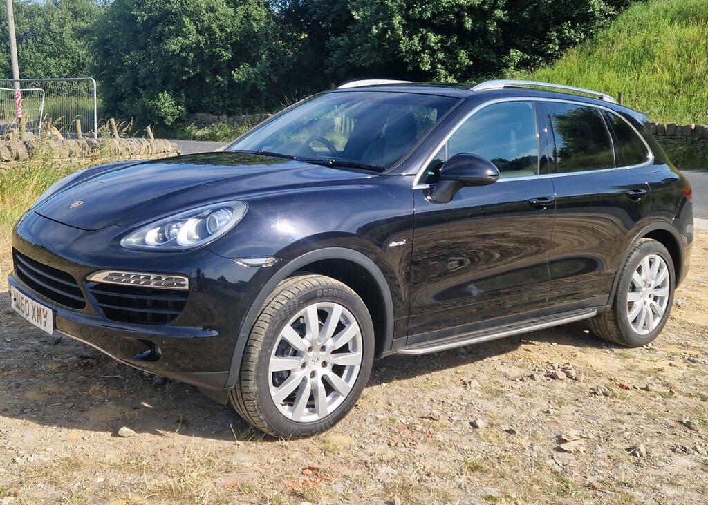 Porsche Cayenne V8 Turbo S Tiptronic Black #22
