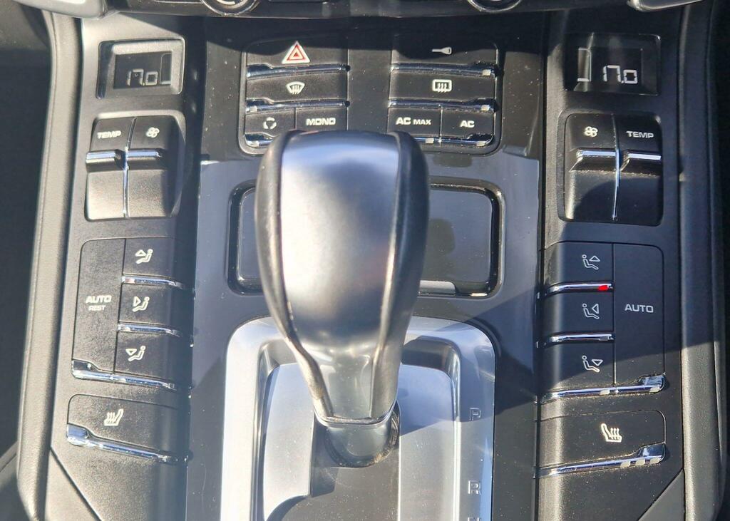 Porsche Cayenne V8 Turbo S Tiptronic Black #78
